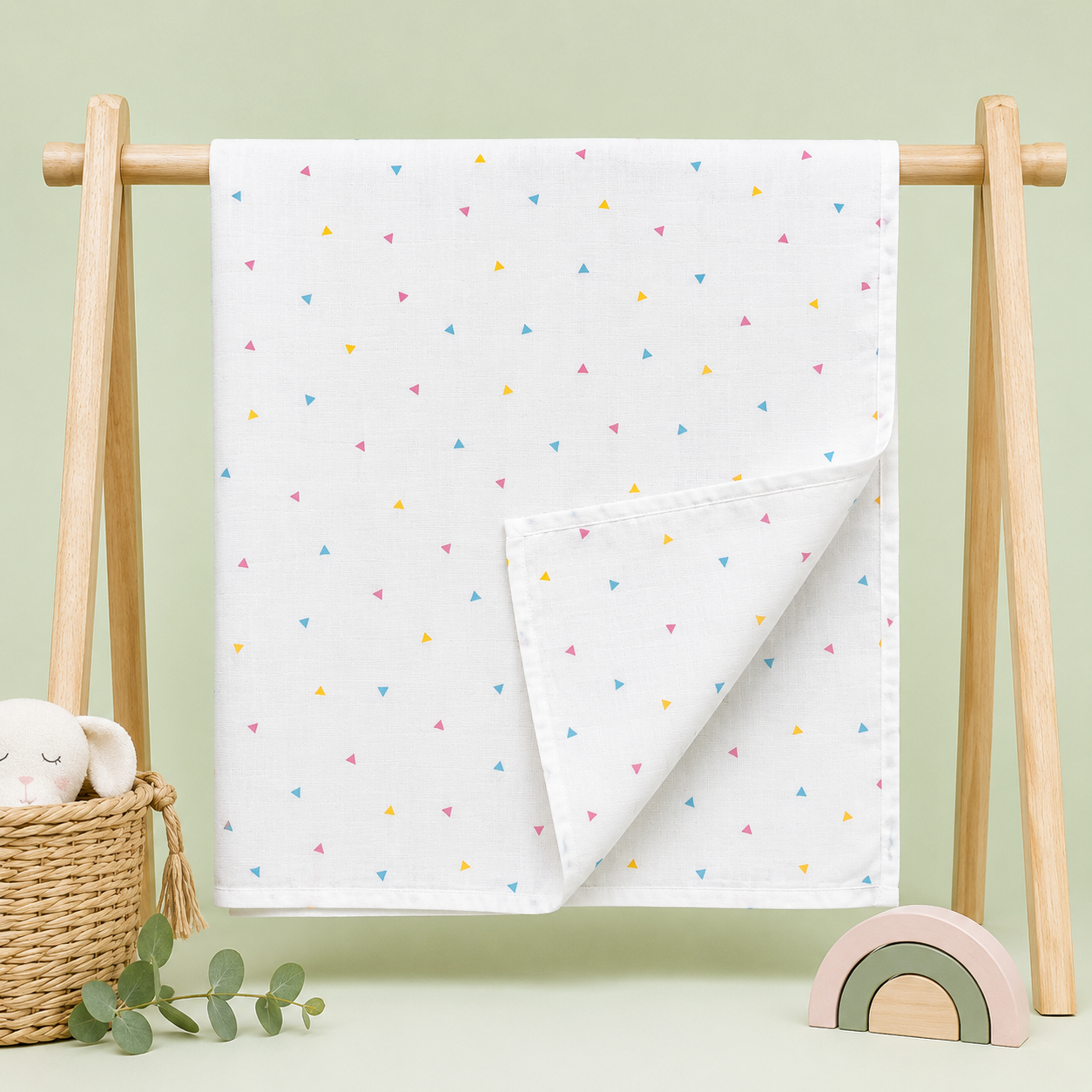 Muslin Swaddle | Multicolor triangle print