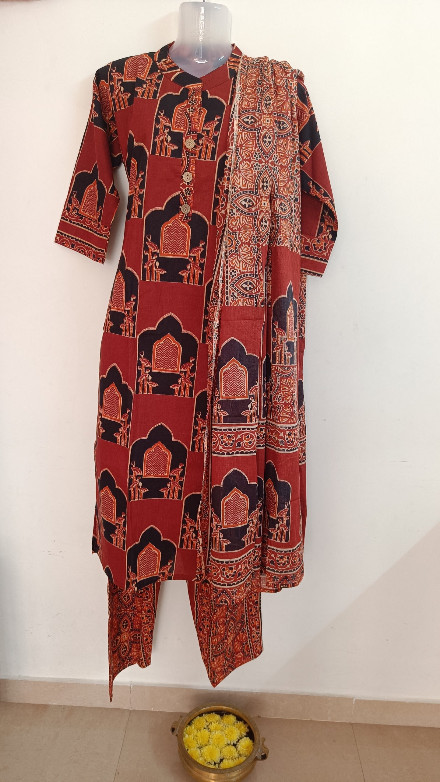 Women kurti with pant and Dupatta | Straight cut | Maroon House print