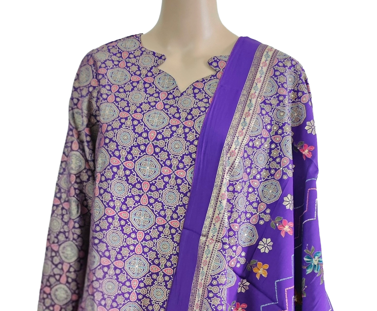 Women ethnic kurti with pant and dupatta |Light purple color ajrakh printed 3 piece sets | Neck Pattern 2 | B4016
