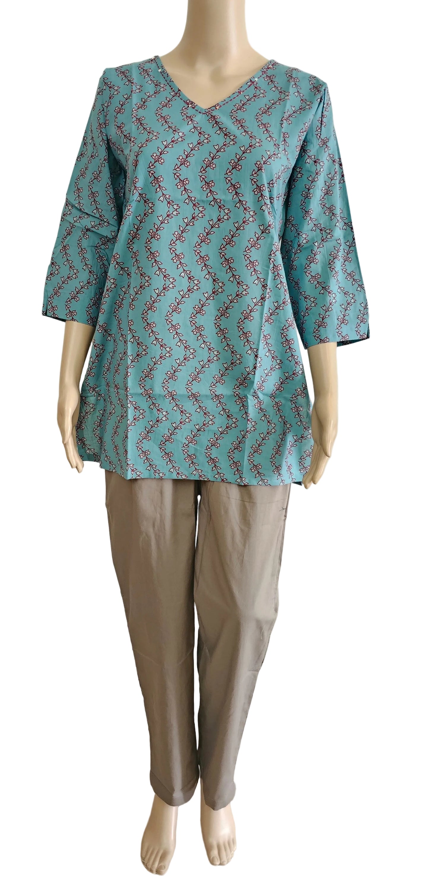 Women's Cotton Short Kurti | Blue base with florals on zigzag