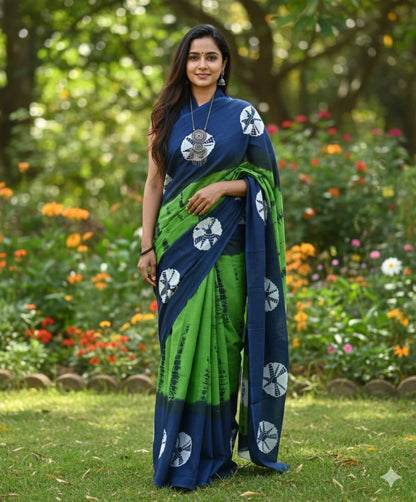 Mul Mul Cotton Saree | Pista green with navy boder 1
