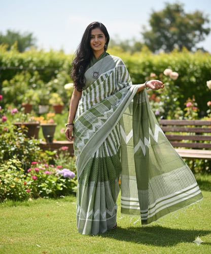 Mul Mul Cotton Saree | Light pista green with zigzag 1