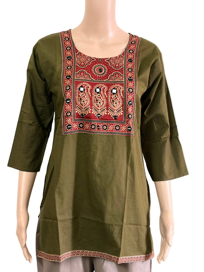 Women's Dabu Cotton Short Kurti | Light Mehandi Green short top