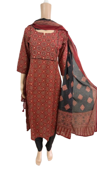 Women kurti with pant and dupatta | Straight cut | Maroon Ajrakh piping set l cottonlove