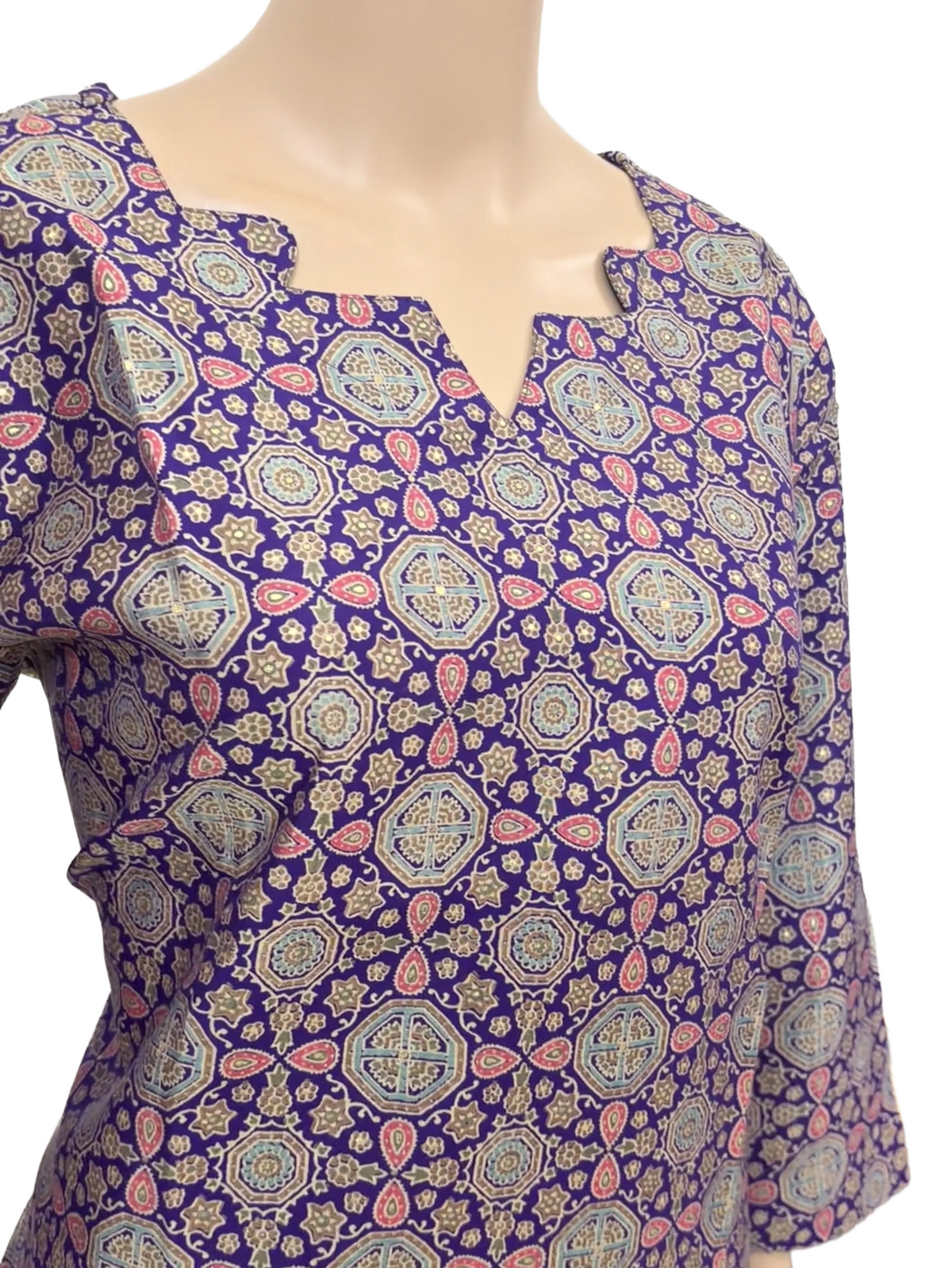 Women ethnic kurti with pant and dupatta |Light purple color ajrakh printed 3 piece sets | Neck Pattern 1 | B4016