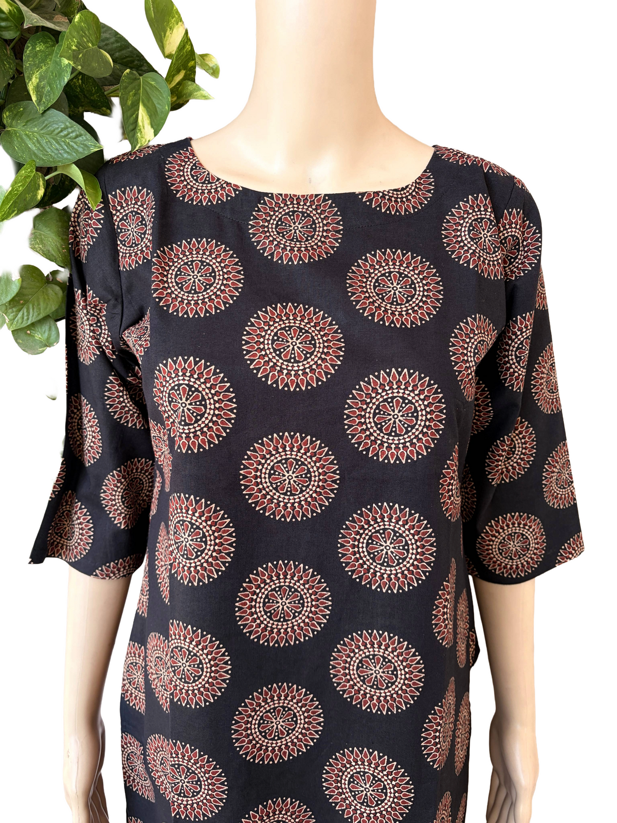 Women Co-Ord kurti with pant (Top with lining) | Ajrakh circle print black sets