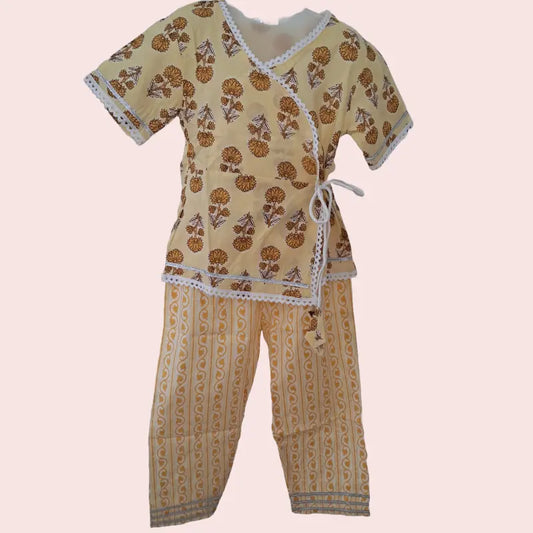 Girls Angrakha Sets| Light Yellow flower bunch