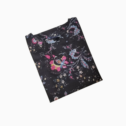 Women Kurti | Straight cut | Black with light pink flowers print