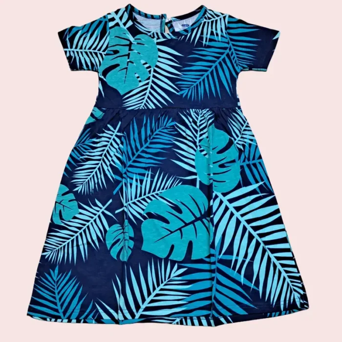 Big leaves in blue